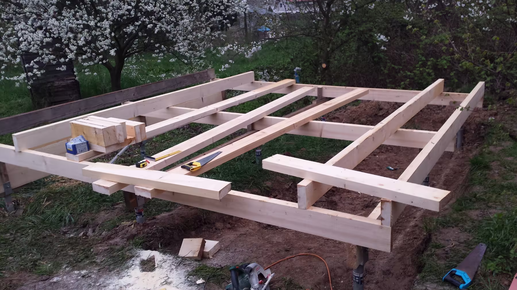 Preparing the floor frame