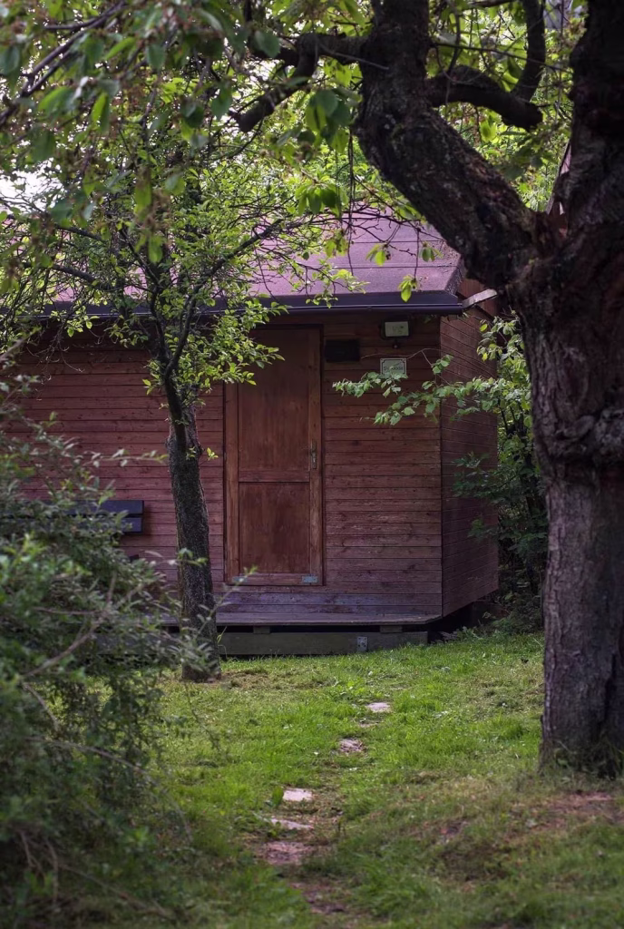 Ekologická chatka svobody na pobyt ve tmě